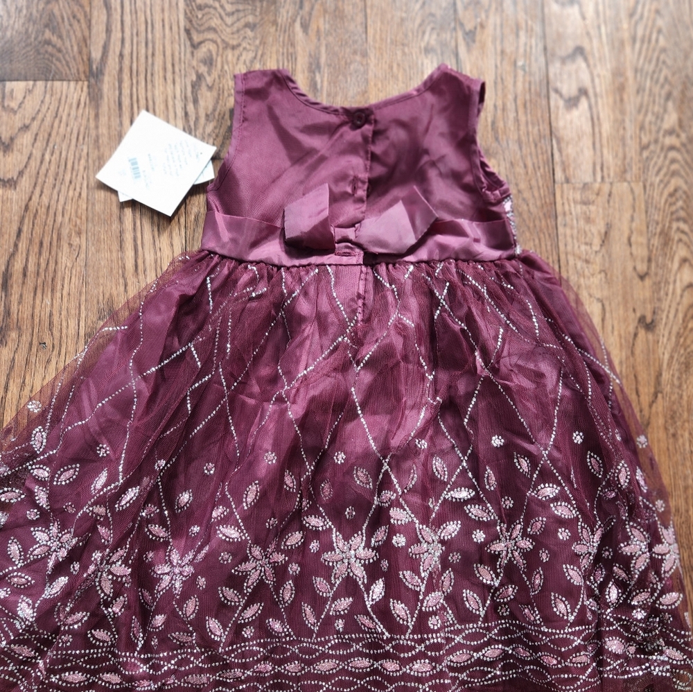 Dress - Picture 2 of 2